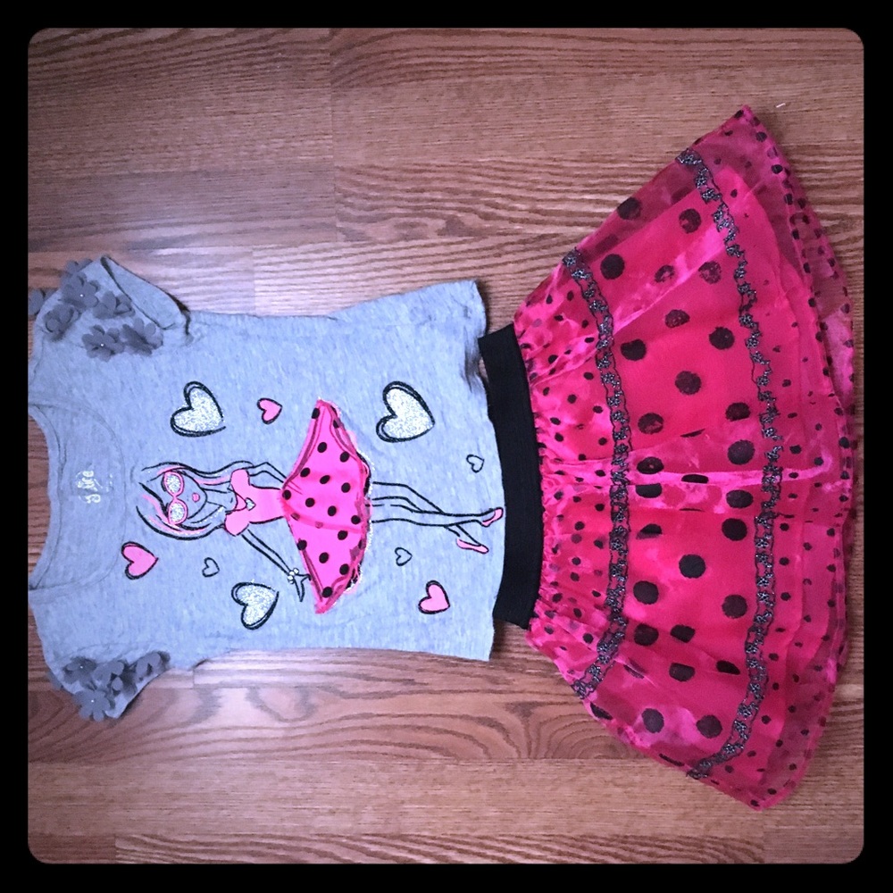 Girls sz 7 Justice skirt & shirt set